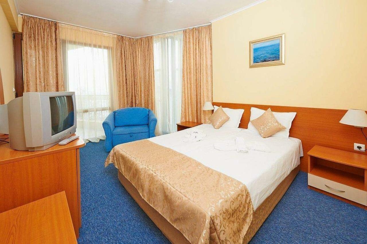Paradise Hotel & Relax Center 帕莫瑞 外观 照片