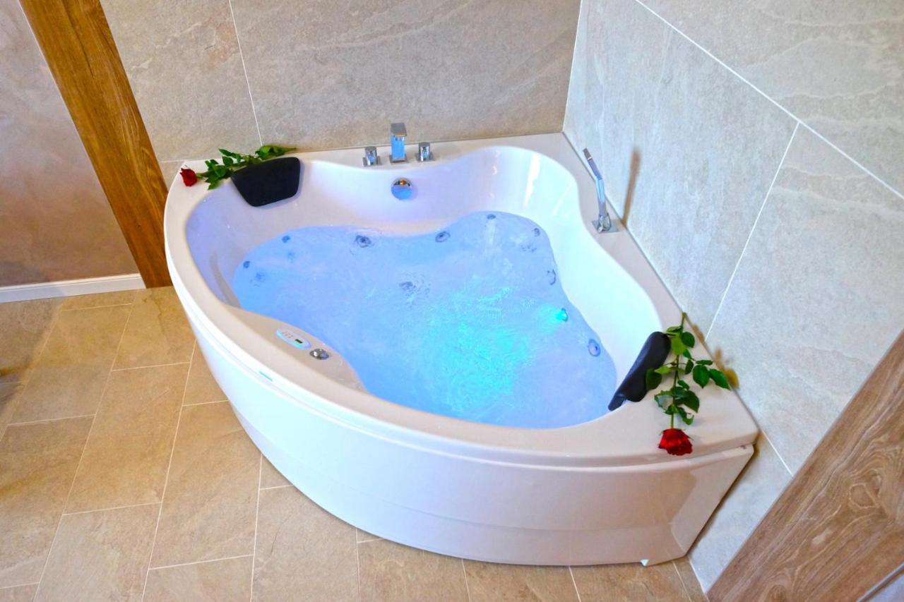 Paradise Hotel & Relax Center 帕莫瑞 外观 照片