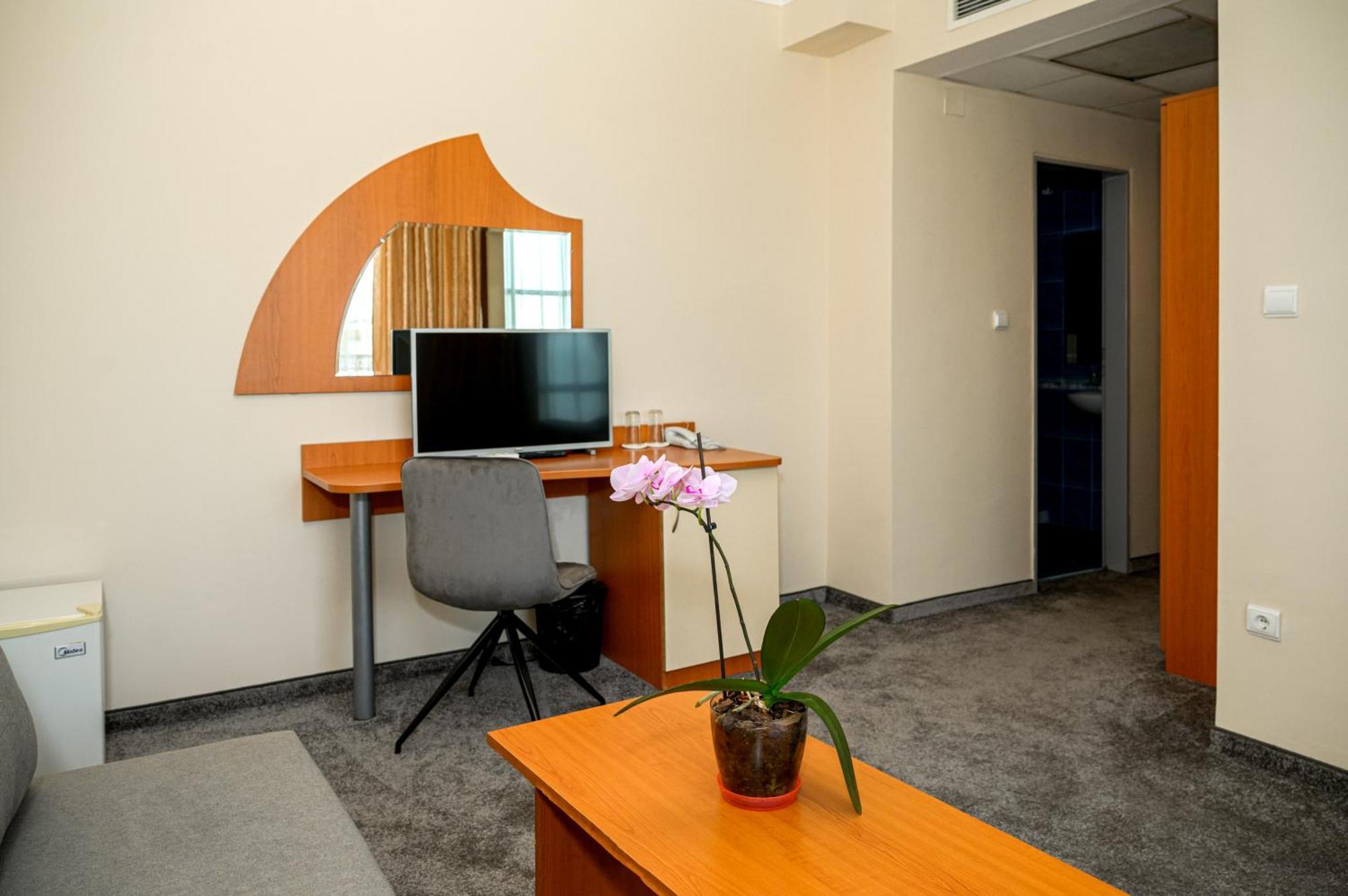 Paradise Hotel & Relax Center 帕莫瑞 外观 照片