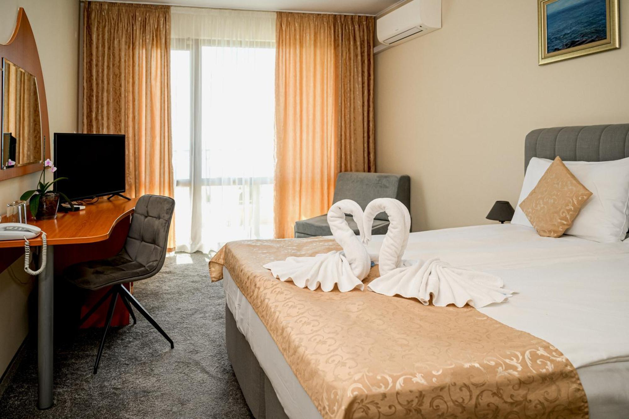 Paradise Hotel & Relax Center 帕莫瑞 外观 照片