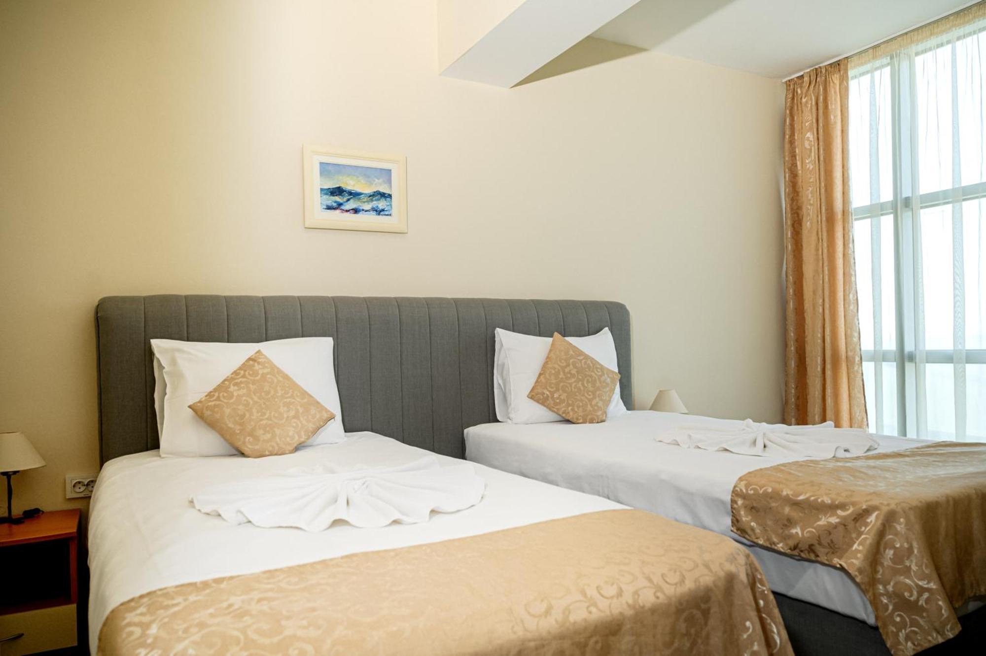 Paradise Hotel & Relax Center 帕莫瑞 外观 照片