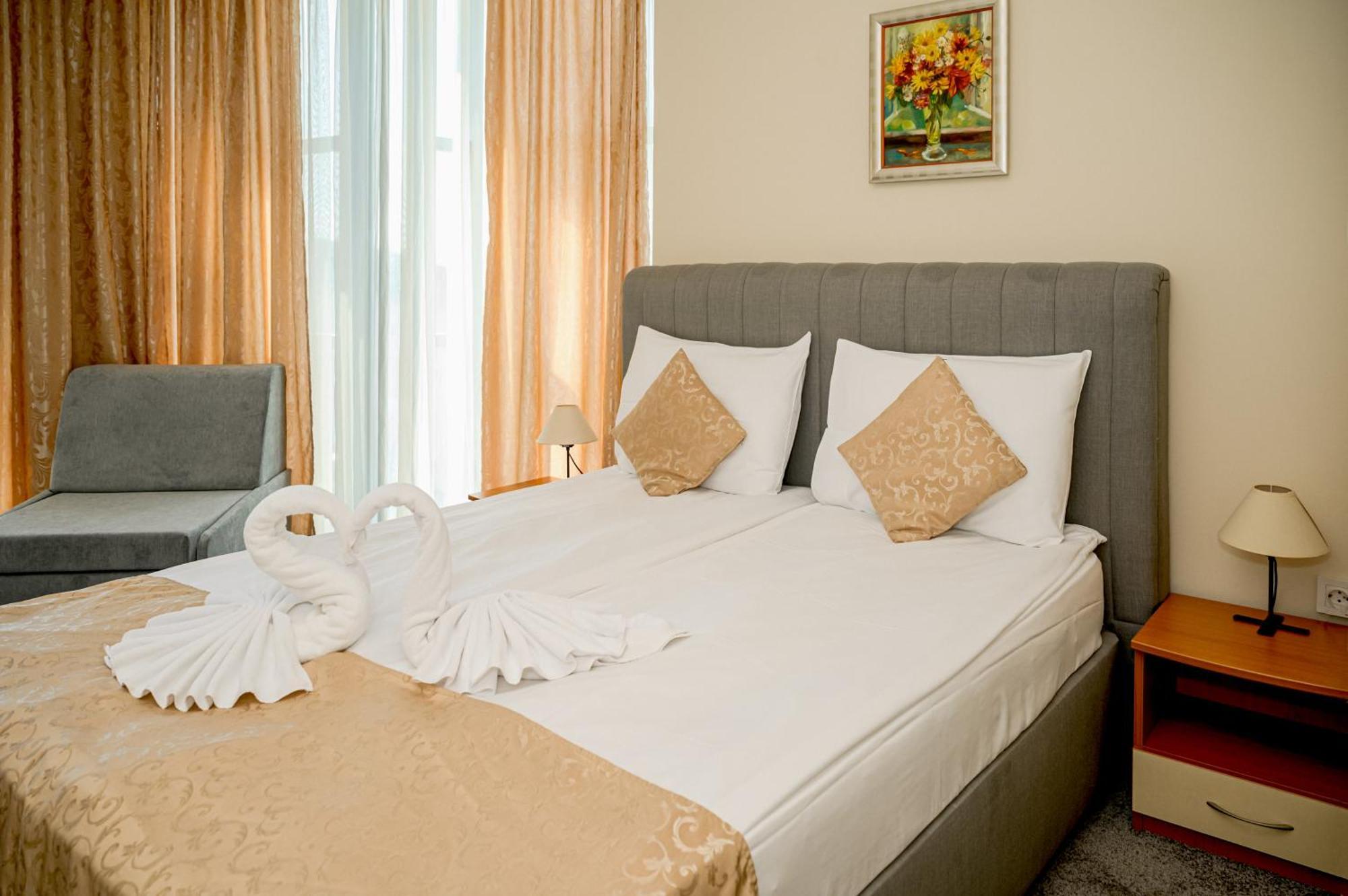 Paradise Hotel & Relax Center 帕莫瑞 外观 照片
